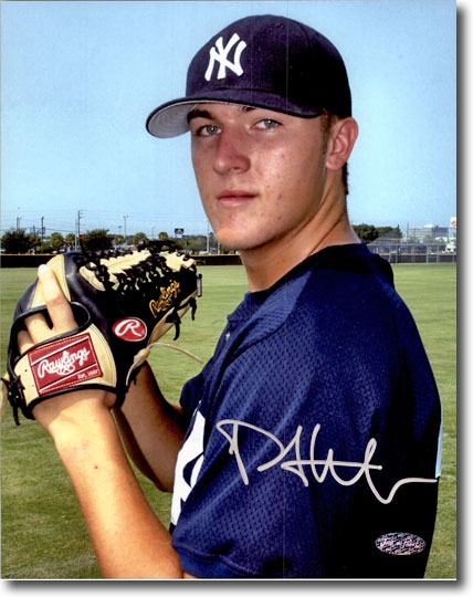 PHIL HUGHES 2002 Certified Autograph Rookie Auto 8x10 Photo TWINS