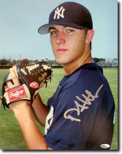 PHIL HUGHES 2002 Certified Autograph Rookie Auto 11x14 Photo TWINS